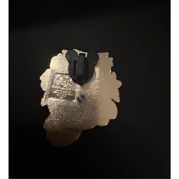 Official Disney Pin Cast Member Mothers Day Dumbo 2008 LE 1000 - Picture 2 of 3